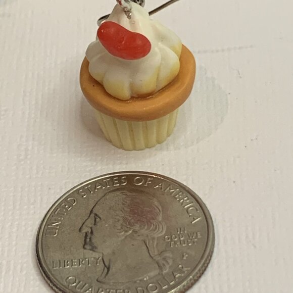 Cupcake Earring, Funny Food Earring, Valentine's Day Earring, Baking Earring - Picture 5 of 5